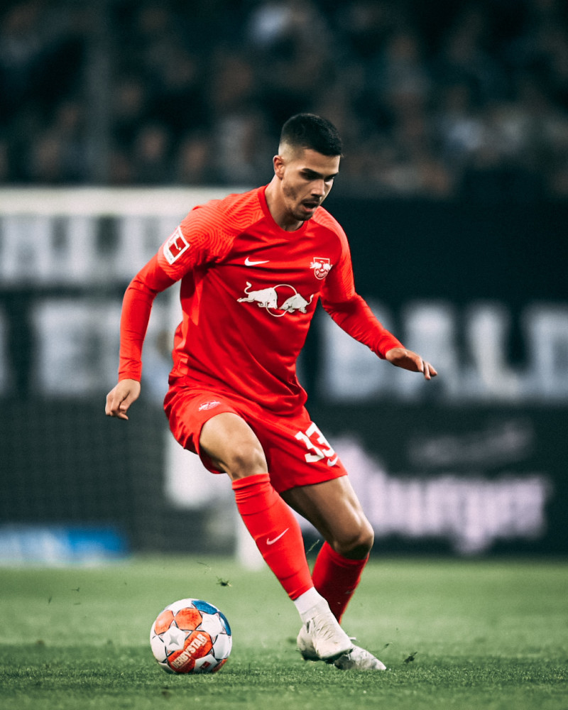 关于清晨莱比锡强势反弹:欧联节点到来,球迷炸锅,临场指挥获称赞的信息 关于清晨莱比锡强势反弹:欧联节点到来,球迷炸锅,临场指挥获称赞的信息