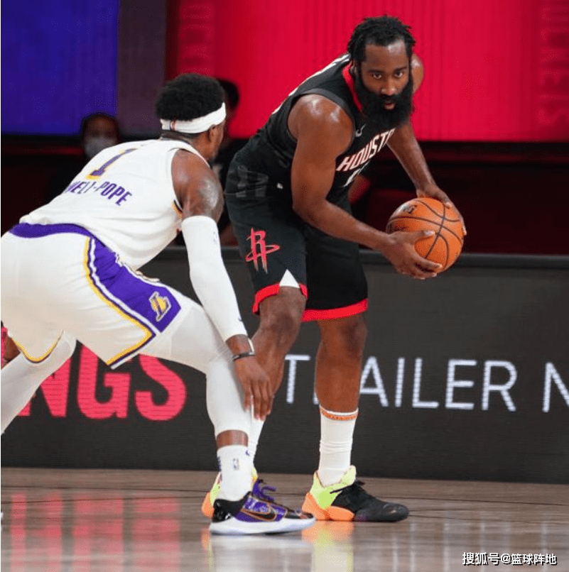 今晨CBA常规赛焦点战；休斯敦火箭官宣签约；更衣室稳定；医务组通报恢复的简单介绍