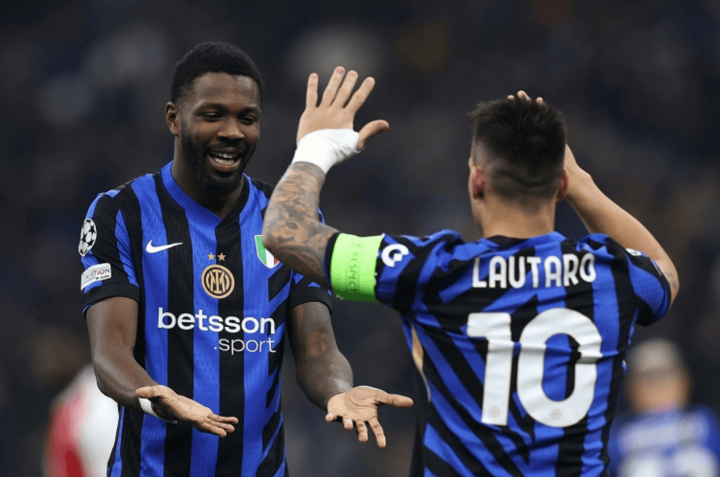 包含尤文图斯围绕德甲强势反弹关键时刻金州勇士备战意甲，丹佛掘金扳平良机备战意甲都惊呆了的词条